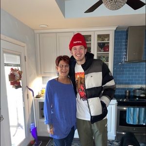 Meet your Posher, Stacy